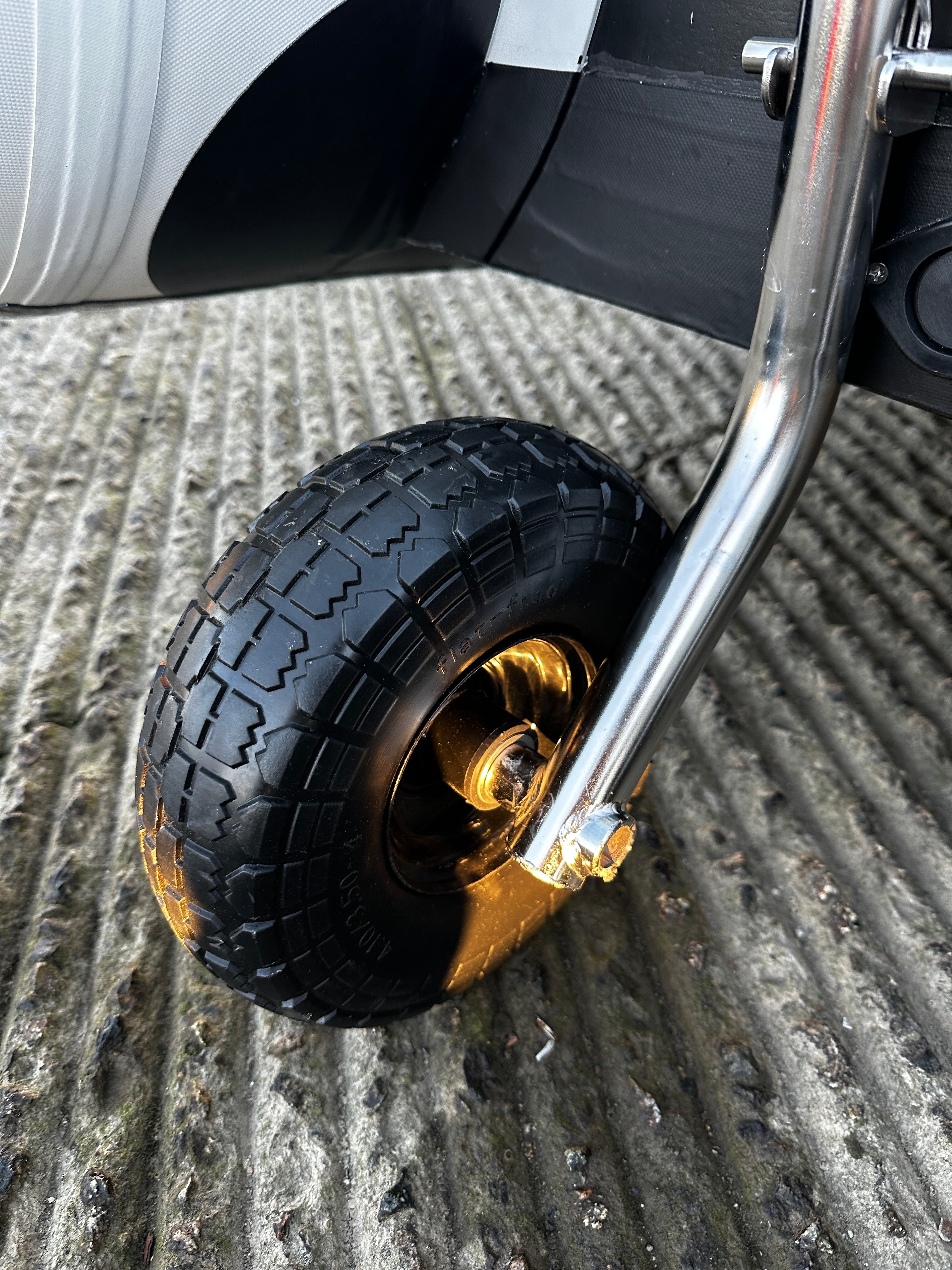Transom Wheels with Stainless Steel Hardware - Removable